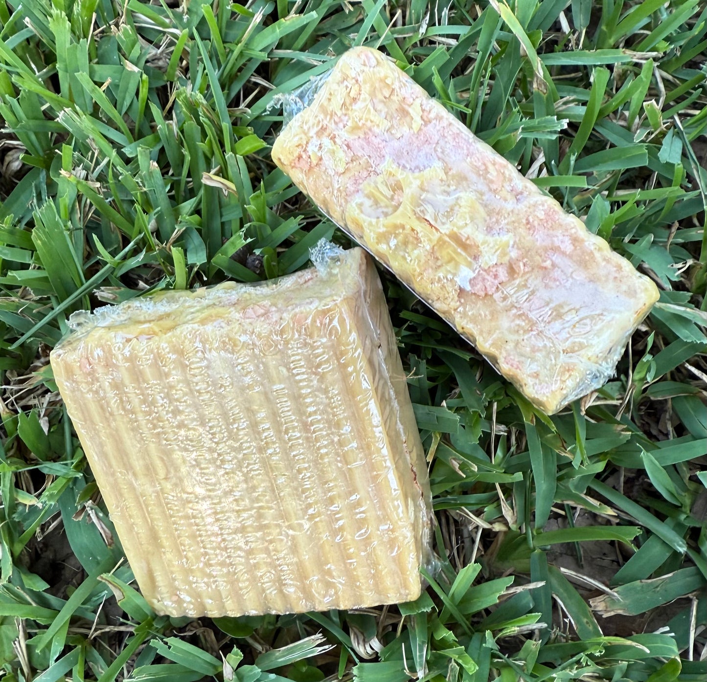 Turmeric & Tea Tree Oil Facial Cleansing Bar